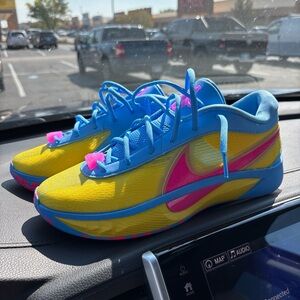 Nike Giannis Freak 6 “Candyhouse”
